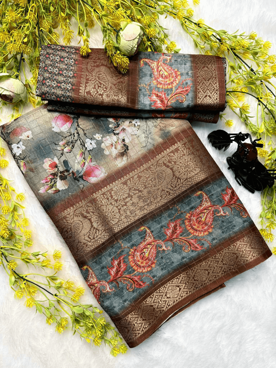 Dola Chex Premium Saree – Digital Print with Jacquard Border