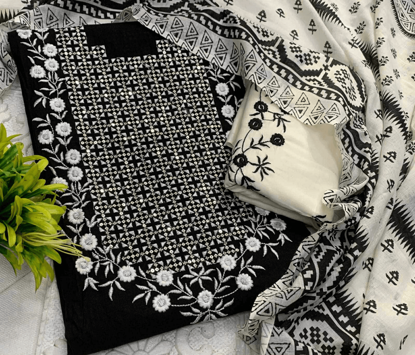 Pure Cotton Kurti Set – Embroidered Neck Three-Piece Collection