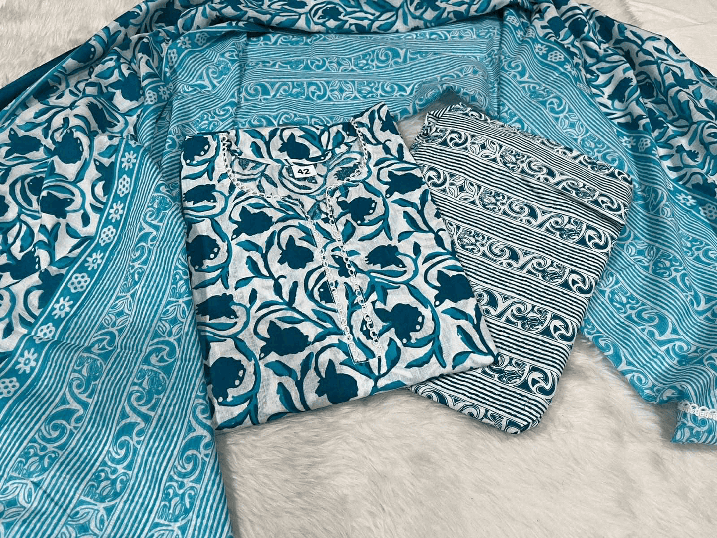 Premium Jaipuri Cotton Kurti Set with Dupatta – One Side Pocket